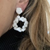 Lot de bijoux vintage - Boucles d'oreilles clip pendant créole petite fleur