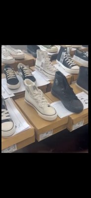 Stock chaussures H-F-E.