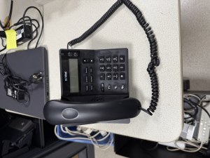 ⭐ LOT 19 TÉLÉPHONES FIXES IP420 NEUFS – Idéal Entreprise/Hôtel/Centre d’Appels ⭐