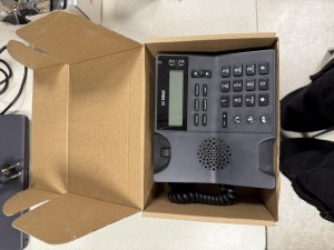 ⭐ LOT 19 TÉLÉPHONES FIXES IP420 NEUFS – Idéal Entreprise/Hôtel/Centre d’Appels ⭐