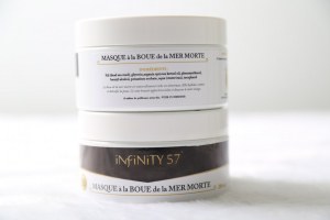 Masque de boue de la Mer Morte