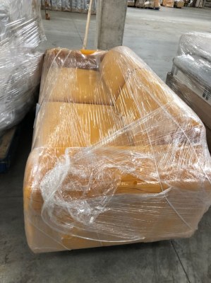 Camion Canapés et Meubles