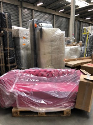 Camion Canapés et Meubles