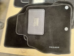 Lot de tapis de voiture de luxe