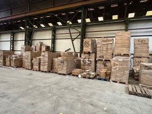 Vente 70 palettes   d'étagères murales