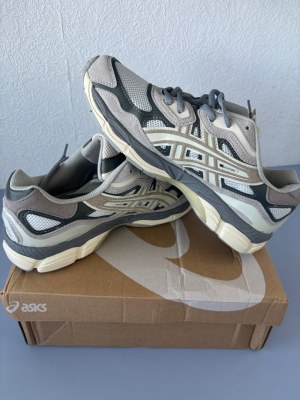 ASICS GEL NYC MOISN CHER DU MARCHÉ