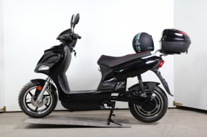 SCOOTER ELECTRIQUE 50 CC