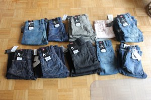 Lot jeans bermudas et shorts levis filles et garcons enfants printemps ete 2012