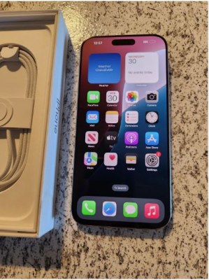 Apple iPhone 16 Pro Max - 512 GB - White Titanium ((SPECTRUM))