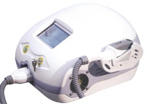 Machine à lumière pulsée