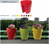 Pot de fleur plastique