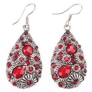Eau Pendants d'oreilles forme cristal rouge