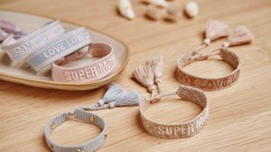 [DESTOCKAGE] Bracelets tissés à messages divers