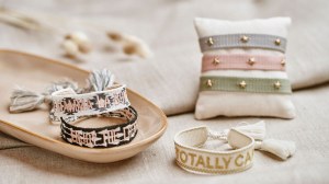 [DESTOCKAGE] Bracelets tissés à messages divers