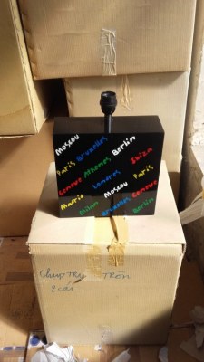 Lampes Bois Laqué Noir Motif Ville