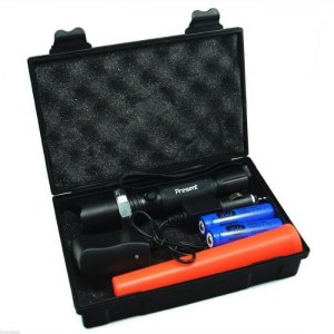 Lampe torche rechargeable a led