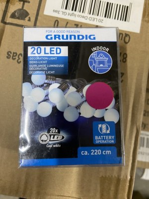 DESTOCKAGE : GUIRLANDES LUMINEUSES LED GRUNDIG – 636 PIÈCES