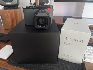 Leica Q3 43 Digital Camera