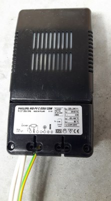 DESTOCKAGE - Downlight noir enc. CDMTC 35W (ballast et ampoule PHILIPS incluse)