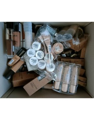 Lot de 250 fonds de teint de marques 2.80€ l'unité