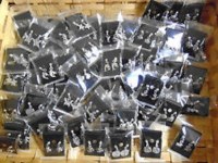 LOT de 200 paires de boucles d'oreilles argentés