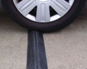 Passe-câble protège-câble ralentisseur 6 METRES - 44 TONNES