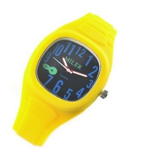 Montre type fantaisie, en silicone ( jaune, blanc, rose )