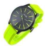 Montre fantaise miler avec bracelet jaune vif. Tres tendance