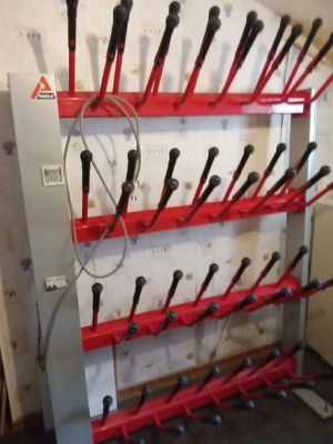 VENDS MACHINE A SECHER LES CHAUSSURES DE SKIS OCCASION