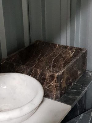 Lot de vasques en marbre