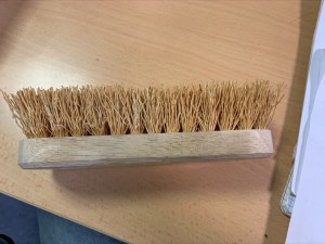DESTOCKAGE BROSSE À MAINS CHIENDENT