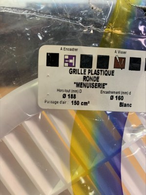 DESTOCKAGE Grille Plastique