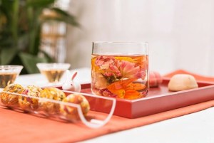 Boules de fleurs et thé artisanales pour tisane