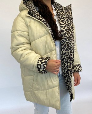 050027 Vestes réversibles à imprimé léopard pour femmes par Bench