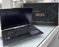 MSI GAMER Cyborg 15 A12VF 15.6" FHD Intel Core i7-12650H