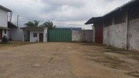 Abidjan yopougon zone industrielle vente entrepot vide sur 6000m2