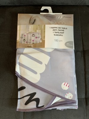 A SAISIR!!!!!! RIDEAUX NAPPES HOUSSES DE COUETTES