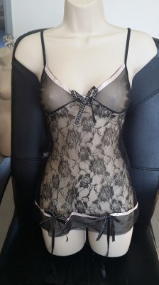 Lot 80 nuisette et 10 culottes idéal marché
