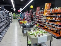 Stock articles de fêtes et déco