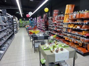 Stock articles de fêtes et déco