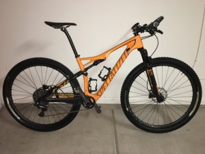 Vtt Specialized Epic Expert Carbon World Cup 29 Medium Taille du cadre: M Taille de la...