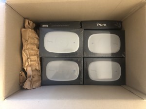 Sterilisateur UV pour objets personnels + chargeur sans fil - vente en gros uniquement