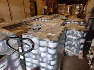 LOT PEINTURE LUXENS – 24 600 KG – 32 PALETTES