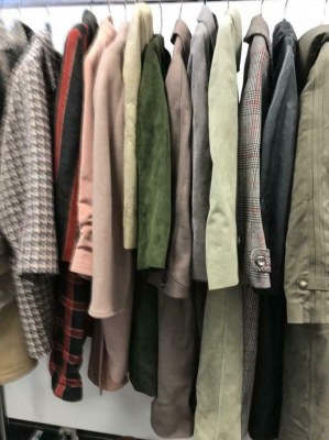 Stock Vêtement seconde main dame