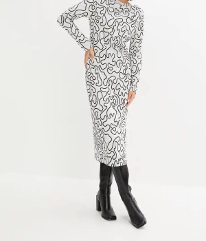 Robes pour femmes en gros, Catégorie A, tailles 32–48, à partir de 2,90 €, printemps/ét...