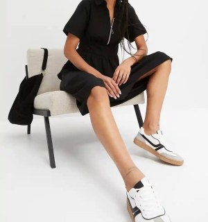 Robes pour femmes : saison printemps-été – tailles 34 et 36 – offres en gros à partir de 2,90 €...