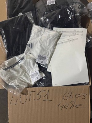 448 € pour 68 pièces de vêtements de marque mixte femme/homme – retours clients, grande...