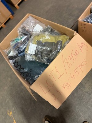 187,95 € – Vêtements de marque mixtes pour femmes et hommes, 45 pièces, 21 kg, retours...