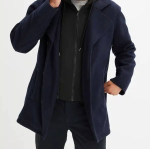 À partir de 8,10 € vestes homme avec capuche, lot de stock catégorie A, neuves et embal...