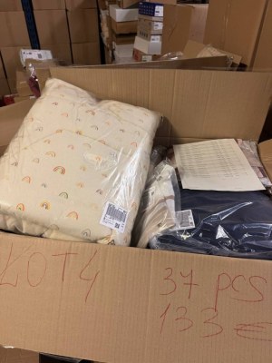 133 € – Produits de marque pour la maison, 37 articles dans le lot n°4, mix de retours...